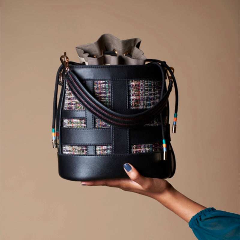 Scramble Bucket Bag With Fabric Pouch