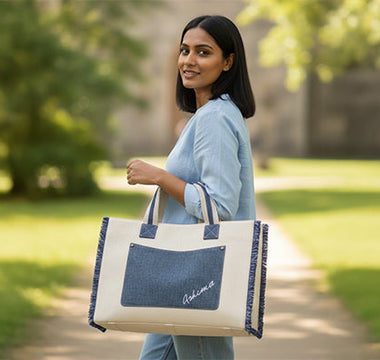 Stylish tote bag with zipper for secure everyday use