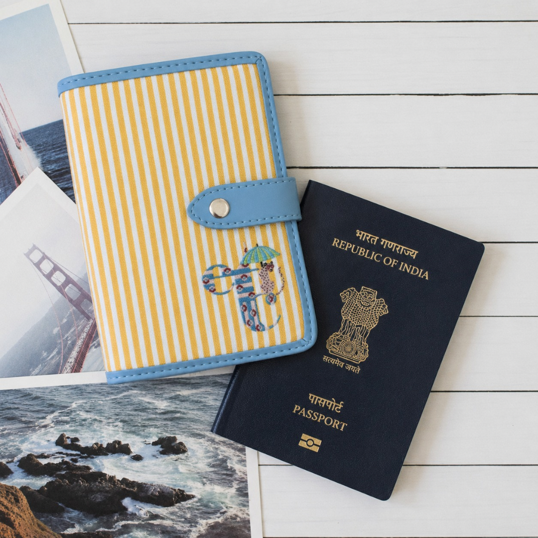 Stripe Right Jetset Passport Case - Wet & Wild